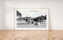 Load image into Gallery viewer, תמונה לקיר של פרות באחו בצרפת, פרינט להדפסה
