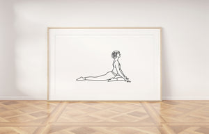 תמונה לקיר של ציור של אישה בתנוחת יוגה, פרינט להדפסה